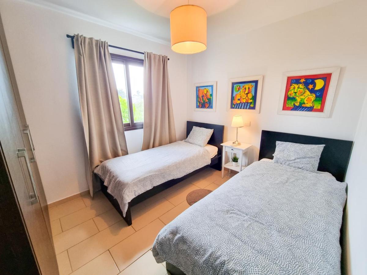 Light House Apartment Larnaca Exterior photo